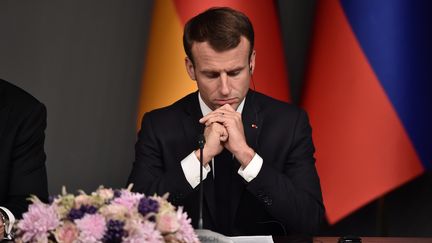 Emmanuel Macron lors du sommet sur l'avenir de la Syrie, le 27 octobre 2018 à Istanbul. (OZAN KOSE / AFP)