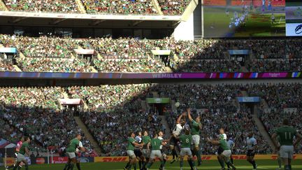 Wembley a fait le plein pour Irlande-Roumanie. (GLYN KIRK / AFP)