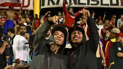 Des supporters du Caracas FC au stade olympique de Caracas (Venezuela), le 27 février 2019. (RONALDO SCHEMIDT / AFP)