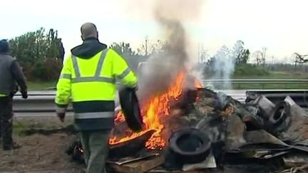 Les agriculteurs continuent de manifester en Bretagne