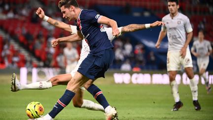 Julian Draxler a retrouvé le chemin des filets en L1 avec le PSG contre Metz (FRANCK FIFE / AFP)