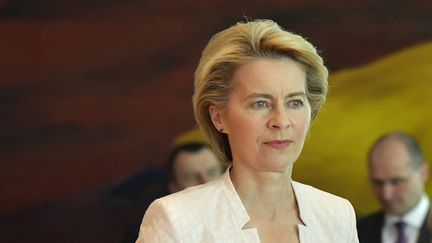 La ministre de la Défense allemande, Ursula von der Leyen, avant un Conseil des ministres à Berlin (Allemagne), le 15 juillet 2019. (TOBIAS SCHWARZ / AFP)