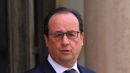 VIDEO. François Hollande fait l'éloge du "compromis" comme méthode de gouvernement