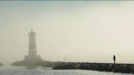 À Saint-Pierre-et-Miquelon, le manque de main d'œuvre bloque l'activité de la pêche. Pour la première fois, un CAP forme les jeunes de l'archipel aux métiers de la mer. (FRANCEINFO)