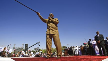 L'ex-président Omar el-Béchir lors d’un rassemblement avec ses partisans sur la Place verte à Khartoum, le 9 janvier 2019.&nbsp; (ASHRAF SHAZLY / AFP)