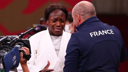 La judokate française Clarisse Agbegnenou après sa victoire en finale des moins de 63kg lors des Jeux olympiques de Tokyo, le 27 juillet 2021. (HIROTO SEKIGUCHI / YOMIURI)