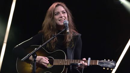 Fishbach le 16 octobre à la Cigale lors du Prix des Indés : la chanteuse a obtenu le Prix de l'Album révélation de l'année.
 (SADAKA EDMOND/SIPA)