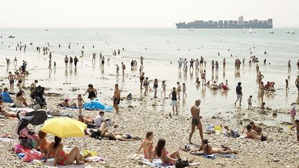 La série "Normandy : nos jours de fêtes" réalisée par le photographe britannique Simon Roberts est exposée au Centre photograhique de Rouen 
 (Simon Roberts)