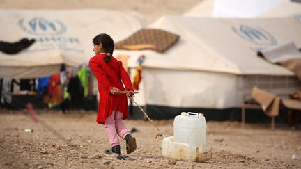 Une Irakienne dans un camp des Nations unies, à Al-Hawl (Syrie), le 5 décembre 2016. (DELIL SOULEIMAN / AFP)