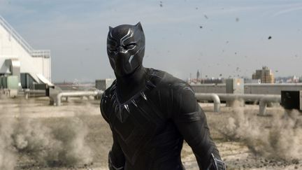 Chadwick Boseman dans "Captain America: Civil War"
 (Walt Disney Company)