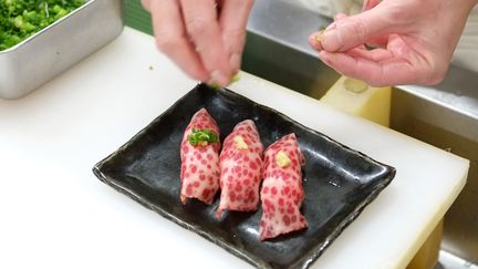 Le wasabi est très apprécié par les chefs japonais. Ce confinement, rare et cher, a de nombreuses vertus et nécessité une agriculture exigeante.