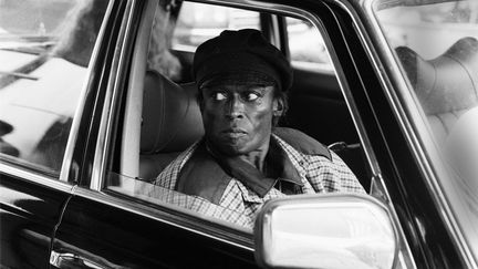 Miles Davis le 10 juillet 1984 à La Haye, aux Pays-Bas (FRANS SCHELLEKENS / REDFERNS / GETTY IMAGES)