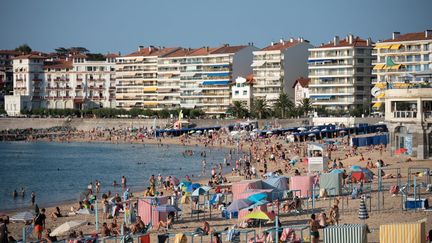 La plage de Saint-Jean-de-Luz (Pyrénées-Atlantiques), en août 2021 (illustration). (ROMAIN LONGIERAS / HANS LUCAS)