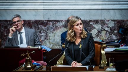 La présidente de l'Assemblée nationale, Yaël Braun-Pivet, lors d'une session de questions au gouvernement, le 26 septembre 2023, à Paris. (XOSE BOUZAS / HANS LUCAS / AFP)