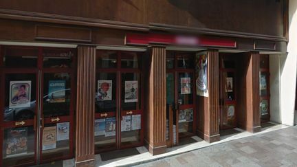 Capture d'&eacute;cran Google Maps de l'entr&eacute;e du cin&eacute;ma Utopia, &agrave; Toulouse, o&ugrave; des tag antis&eacute;mites et n&eacute;onazis ont &eacute;t&eacute; d&eacute;couverts, le 16 f&eacute;vrier 2014. ( GOOGLE MAPS / FRANCETV INFO )