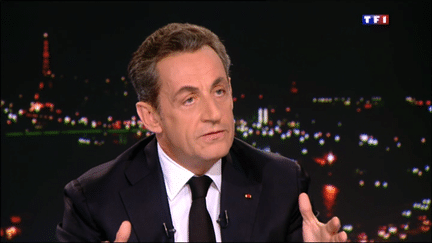 &nbsp; (Nicolas Sarkozy sur TF1 dimanche soir. © Capture d'écran / TF1)