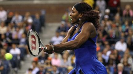 Serena Williams a joué sur sa puissance pour franchir le premier tour