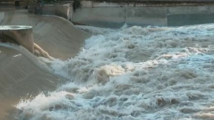 Après les violents orages qui ont frappé le Gard, le département est toujours en alerte orange, mercredi 7 septembre, et&nbsp;de&nbsp;nouvelles crues sont craintes.&nbsp; (CAPTURE ECRAN FRANCE 3)