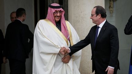  (Le prince héritier Mohammed Ben Nayef reçu par François Hollande au Palais de l'Elysée © MaxPPP)