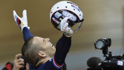 Le Français François Pervis est champion du monde du kilomètre. (LOIC VENANCE / AFP)