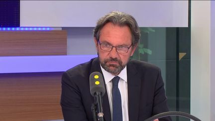 Frédéric Lefebvre était l'invité de franceinfo. (FRANCEINFO)