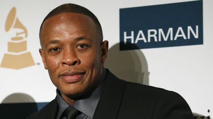 Le rappeur Dr Dre,&nbsp;Andre Young de son vrai nom, &agrave; Beverly Hills, en Californie, le 11 f&eacute;vrier 2012. (JASON REDMOND / REUTERS)