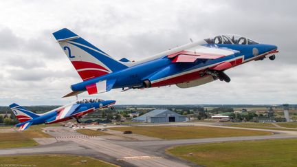 Un avion de la Patrouille de France. (Equipe de Présentation de l’Armée de l’Air / Armée de l’Air)