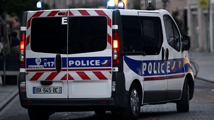 Un véhicule de police à Nancy (Meurthe-et-Moselle), le 30 juin 2023. (ALEXANDRE MARCHI / MAXPPP)