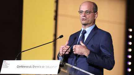 Le ministre de l'Education nationale, Jean-Michel Blanquer, lors d'un discours au Conseil économique, social et environnemental, le 26 mai 2021 à Paris.&nbsp; (GEOFFROY VAN DER HASSELT / AFP)