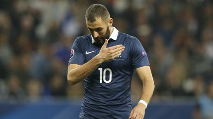 L'attaquant Karim Benzema, le 8 octobre 2015 à Nice (Alpes-Maritimes), pour sa dernière apparition en&nbsp;équipe de France. (VALERY HACHE / AFP)