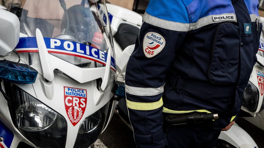 Paris  près de 20 000 policiers attendus dans les rues