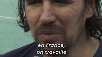 Qui est Frédéric Villeroux, légende du cécifoot ?