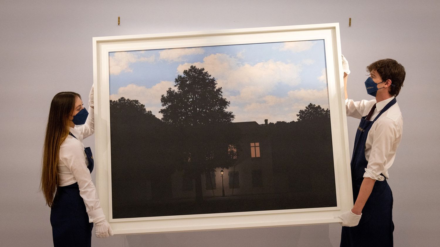 “Empire of Lights” van René Magritte verkocht 71,5 miljoen euro in Londen, een record voor een schilder