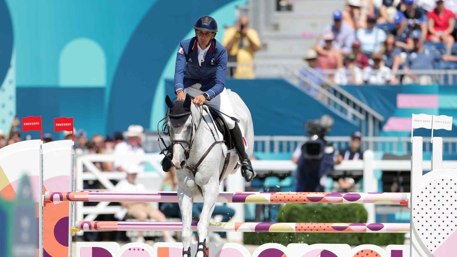 JO 2024 : médaillée d'argent, l'équipe de France de concours complet réalise le rêve olympique de Thaïs Meheust, cavalière décédée dans un accident