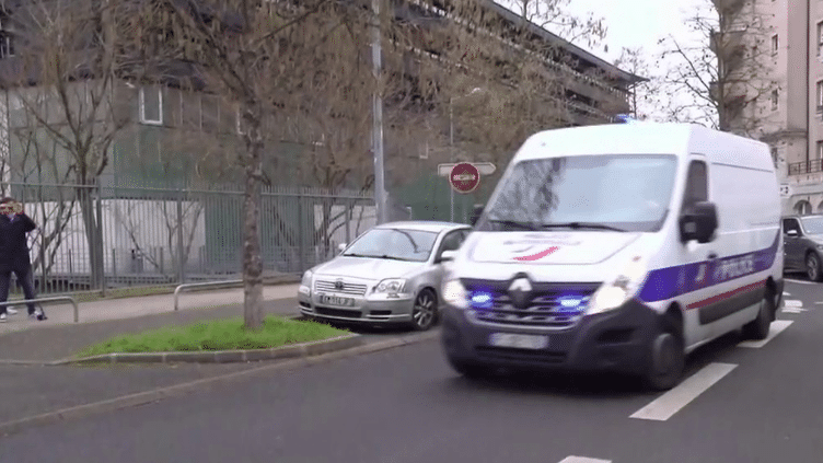 Accident de Pierre Palmade : l'humoriste assigné à résidence à l'hôpital