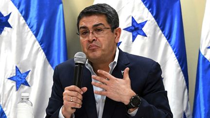 Le président hondurien Juan Orlando Hernandez lors d'une conférence de presse à Tegucigalpa (Honduras), le 22 janvier 2018. (ORLANDO SIERRA / AFP)