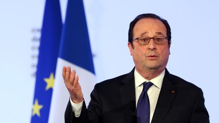 François Hollande appelle au rassemblement de la gauche face au nationalisme