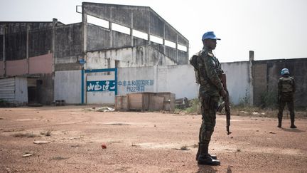 Des soldats de&nbsp;la Minusca,&nbsp;la mission de l'ONU en Centrafrique, le 23 janvier 2021 à Damara (Centrafrique). (FLORENT VERGNES / AFP)