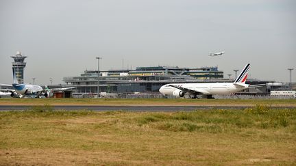 L'aéroport d'Orly, au sud de Paris, le 27 août 2019. (ERIC PIERMONT / AFP)