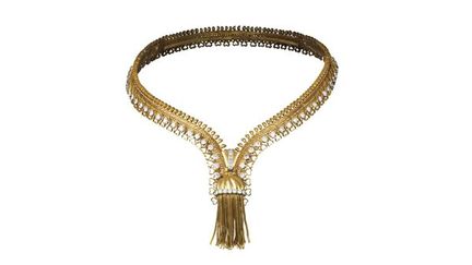 Thème Elégance. Collier zip transformable en bracelet. 1951
 (VCA)