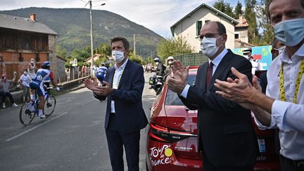 Le Premier ministre, Jean Castex, lors de la 8e étape du Tour de France, le 5 septembre 2020 à Loudenvielle (Hautes-Pyrénées).&nbsp; (ANNE-CHRISTINE POUJOULAT / AFP)