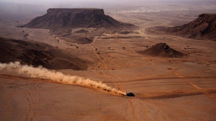 Dakar 2025 : Michael Docherty deuxième pilote de rallye 2 à s'imposer en moto, Nani Roma renoue avec la victoire en auto dans l'Empty Quarter