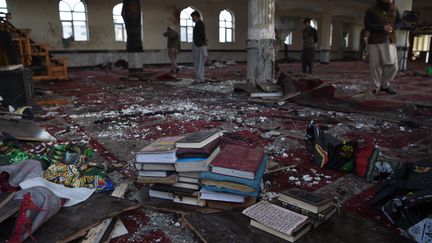 Une mosquée chiite de&nbsp;Kaboul&nbsp;(Afghanistan),&nbsp;le 21 octobre 2017, au lendemain d'une attaque suicide revendiquée par l'Etat islamique.&nbsp; (WAKIL KOHSAR / AFP)