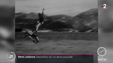 Rémy Julienne, lors d'une cascade pour un film. (France 2)