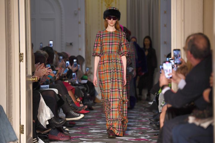 Shrimps&nbsp;pap féminin automne-hiver 2020-21 à la London Fashion Week, le 14 février 2020 (JEFF SPICER/BFC / GETTY IMAGES EUROPE)