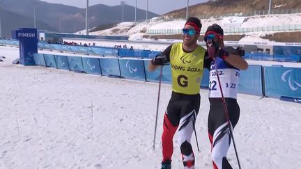 Brian McKeever, athlète paralympique canadien, est une légende en para ski de fond. Il vient de remporter sa 15e médaille d’or en six éditions. (CAPTURE D'ÉCRAN FRANCE 3)