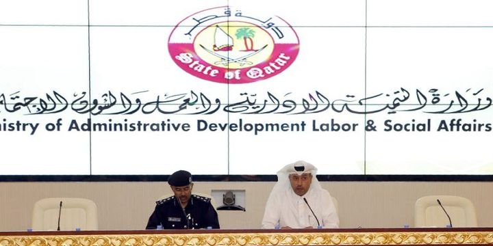 Conférénce du ministre du Travail du Qatar, le 12 décembre 2016, annonçant la fin du système de la «kafala». (STRINGER / AFP)