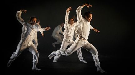 "Barbarians", Hofesh Shechter Avignon 2015
 (Christophe Raynaud de Lage / Festival d&#039;Avignon)