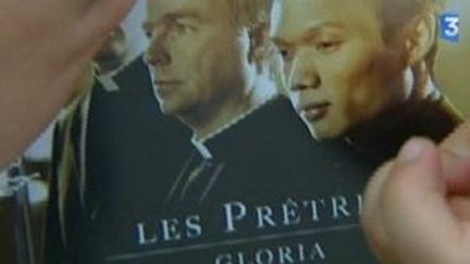 Les Prêtres en route pour la gloire avec leur deuxième disque &quot;Gloria&quot;
 (Culturebox)