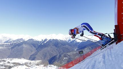 Marie Marchand-Arvier s'entra&icirc;ne &agrave; l'&eacute;preuve de descente &agrave; Sotchi (Russie), le 7 f&eacute;vrier 2014. (RUBEN SPRICH / REUTERS)